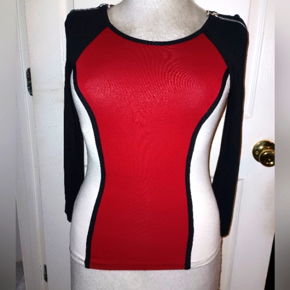 Colorblock Long Sleeve Sirens Top Size M